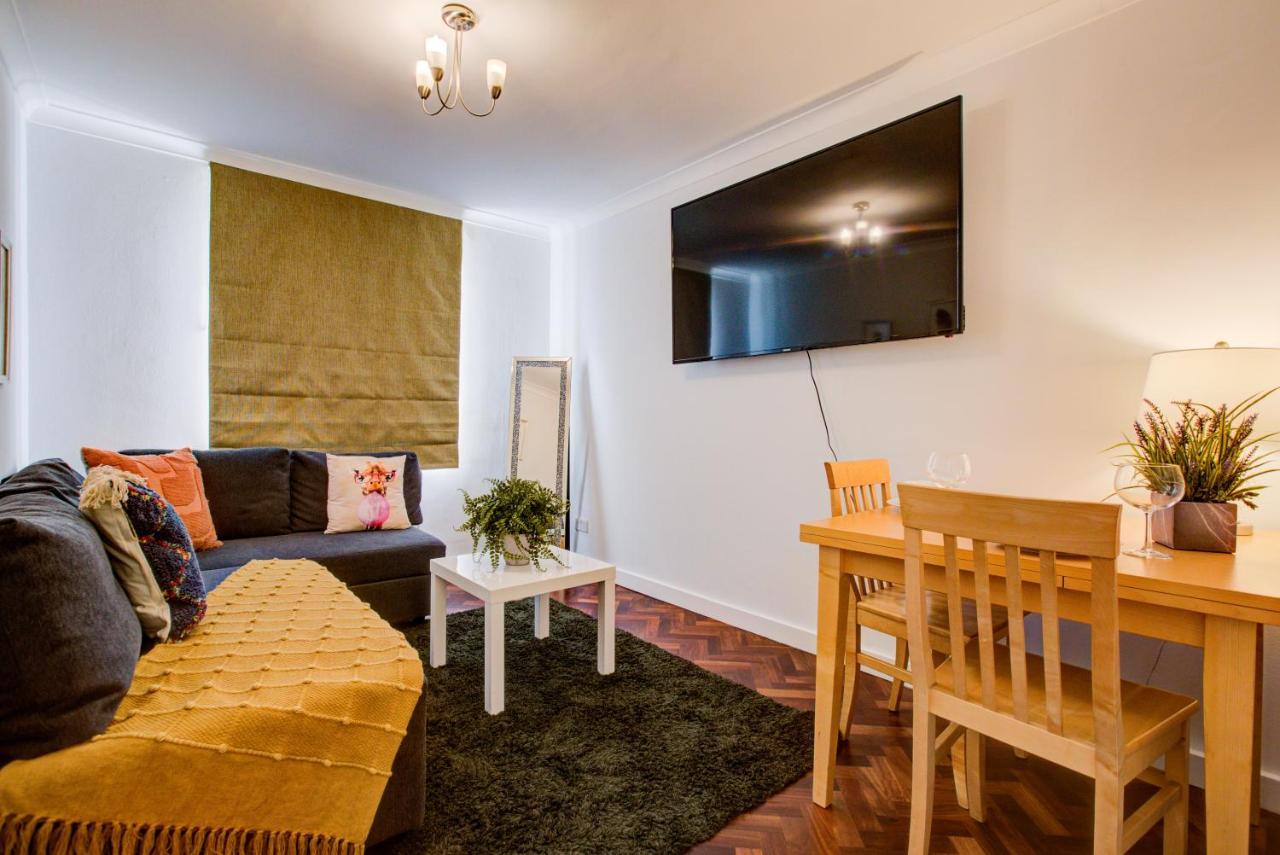 3-Bedroom, 3-Baths Apartment In Super Posh Marylebone, Central London, W1 Exterior foto